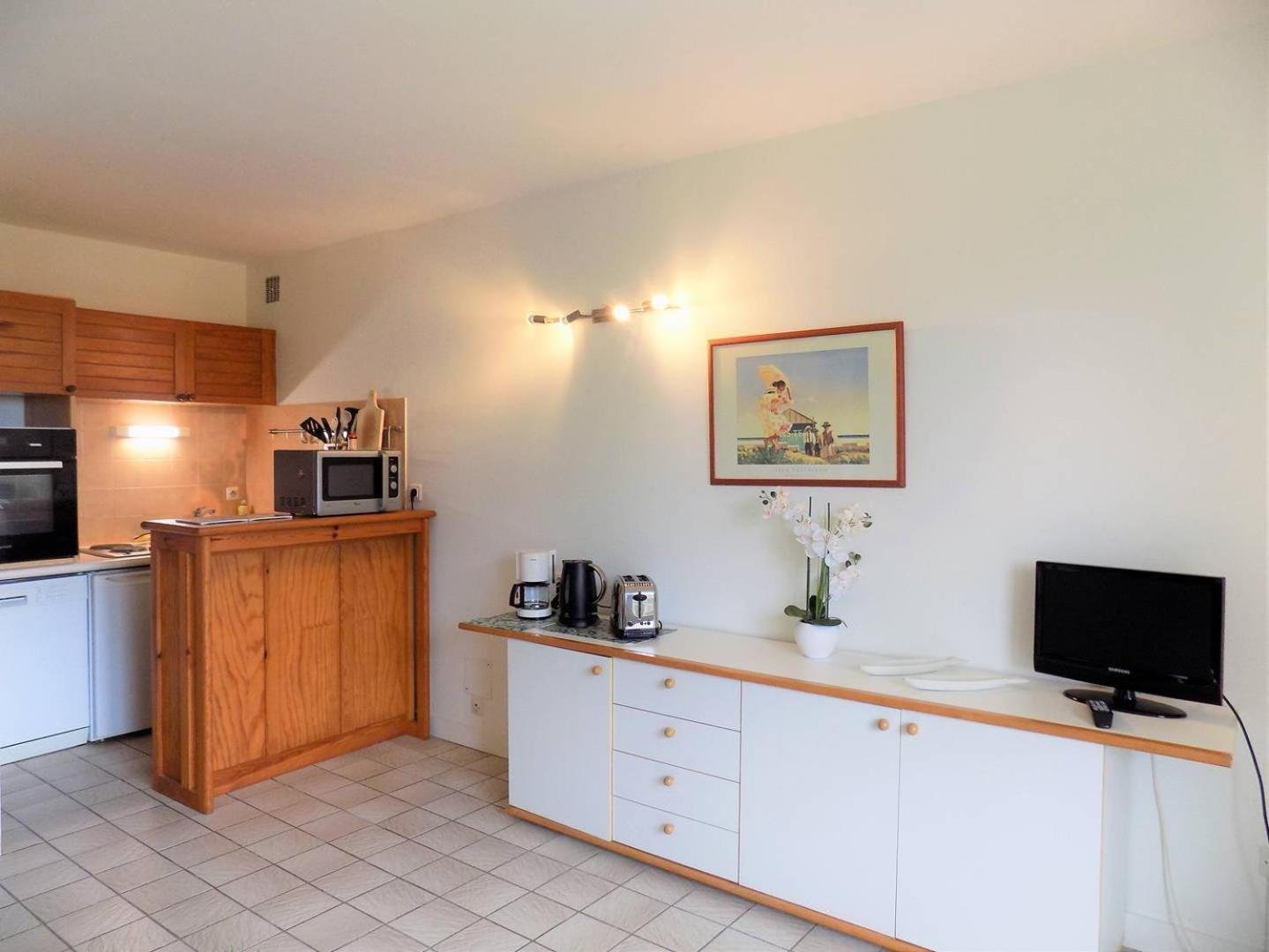 Appartement - Du Chay - En Rez-de-jardin Avec Apercu *